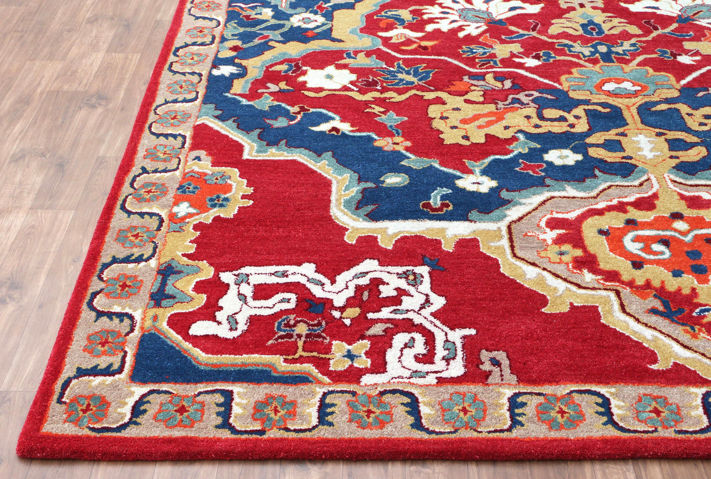 Sultanabad Heriz Multi Red